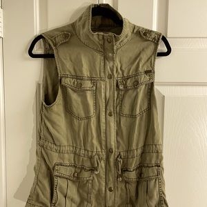Mac Jeans Fishing/Hiking Utility Vest